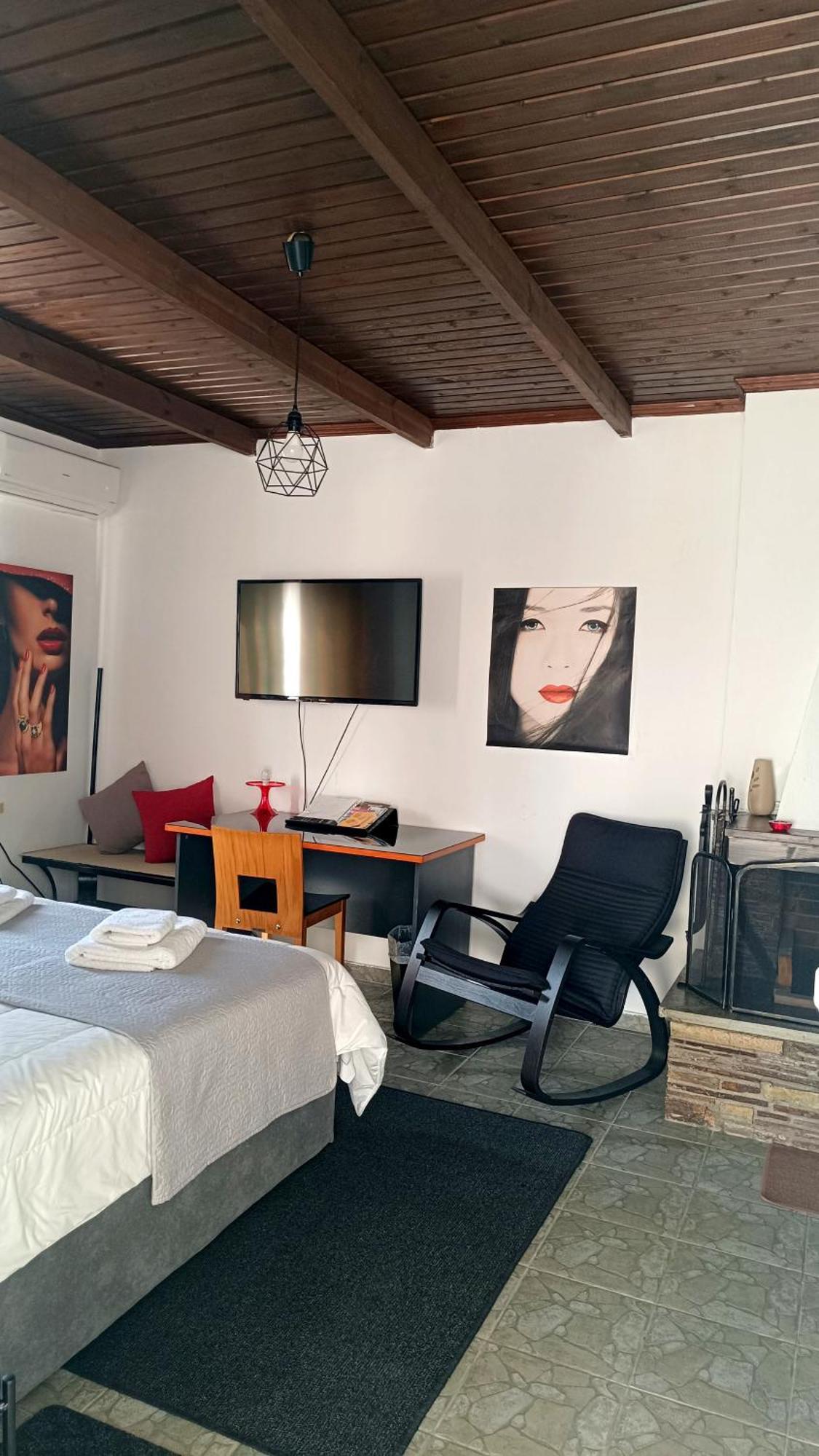 Domi's Rooftop Apartment Thessaloniki